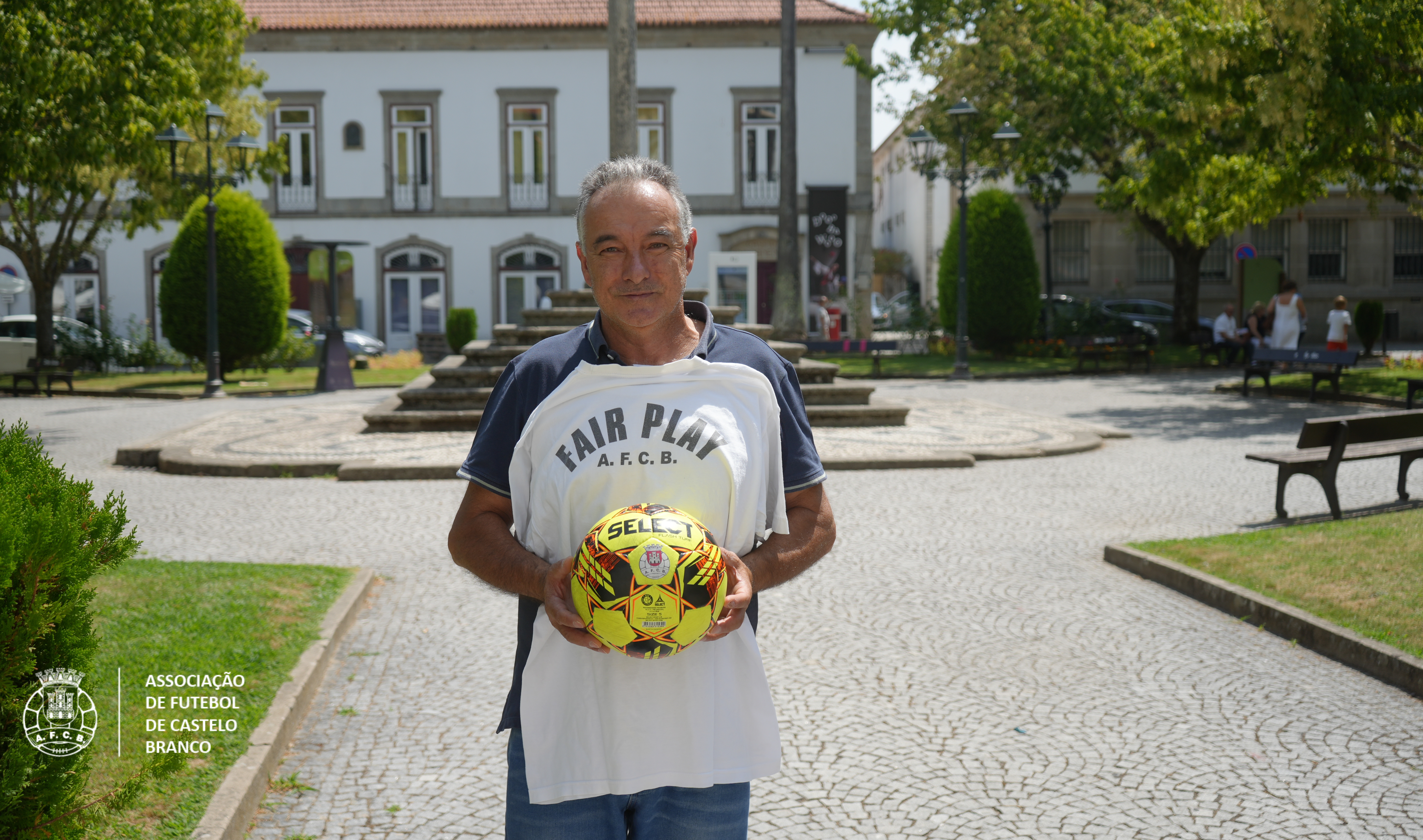 João Brito: “O bichinho do colecionismo sempre esteve presente. Consegui pagar o Curso Superior do meu filho com a venda de uma coleção” - II Parte