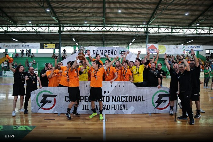 Boa Esperança conquista título da III Divisão Nacional Futsal