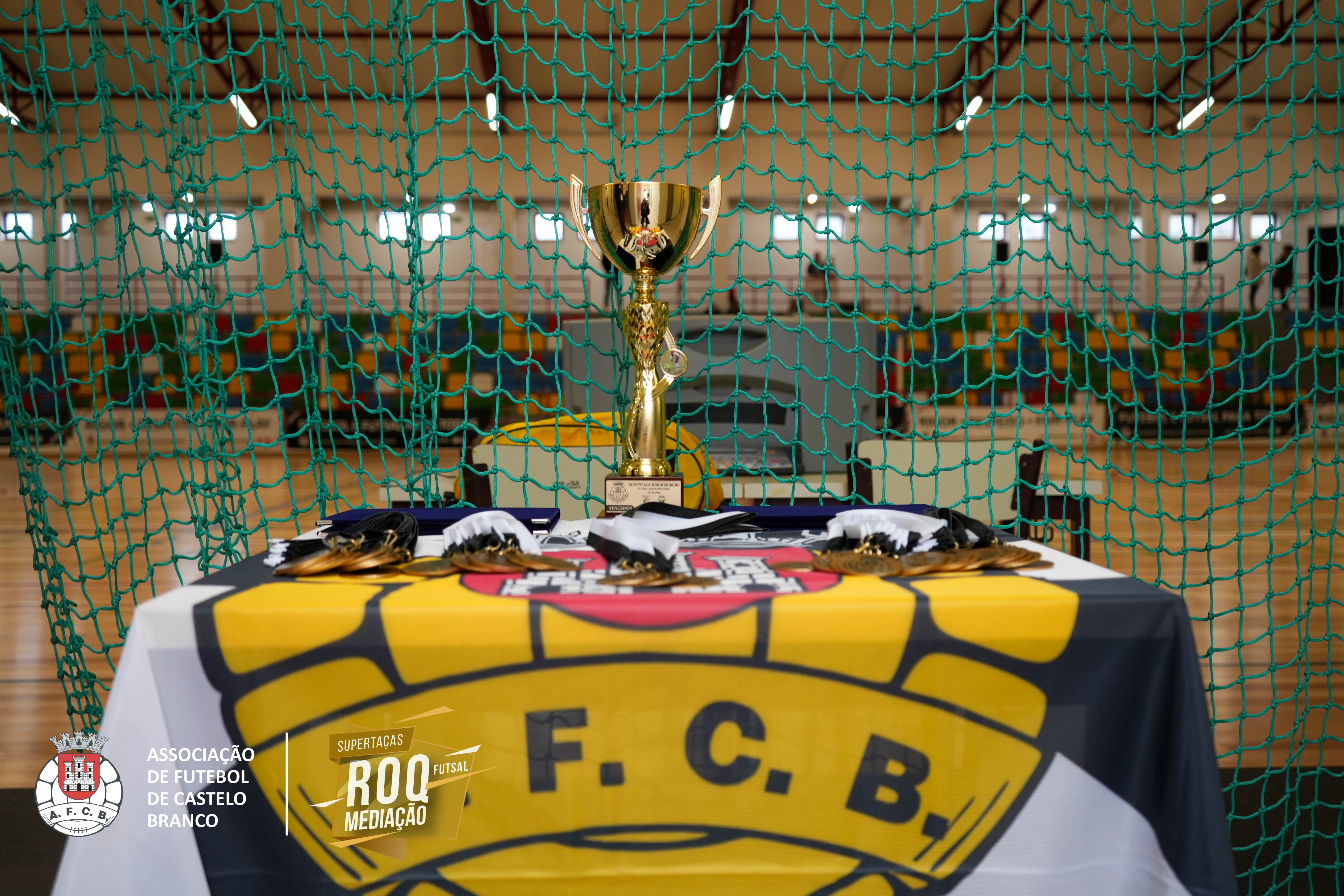 Supertaças ROQ Mediação Futsal: SLA Dominguiso e UD Cariense sorriem em Proença-a-Nova