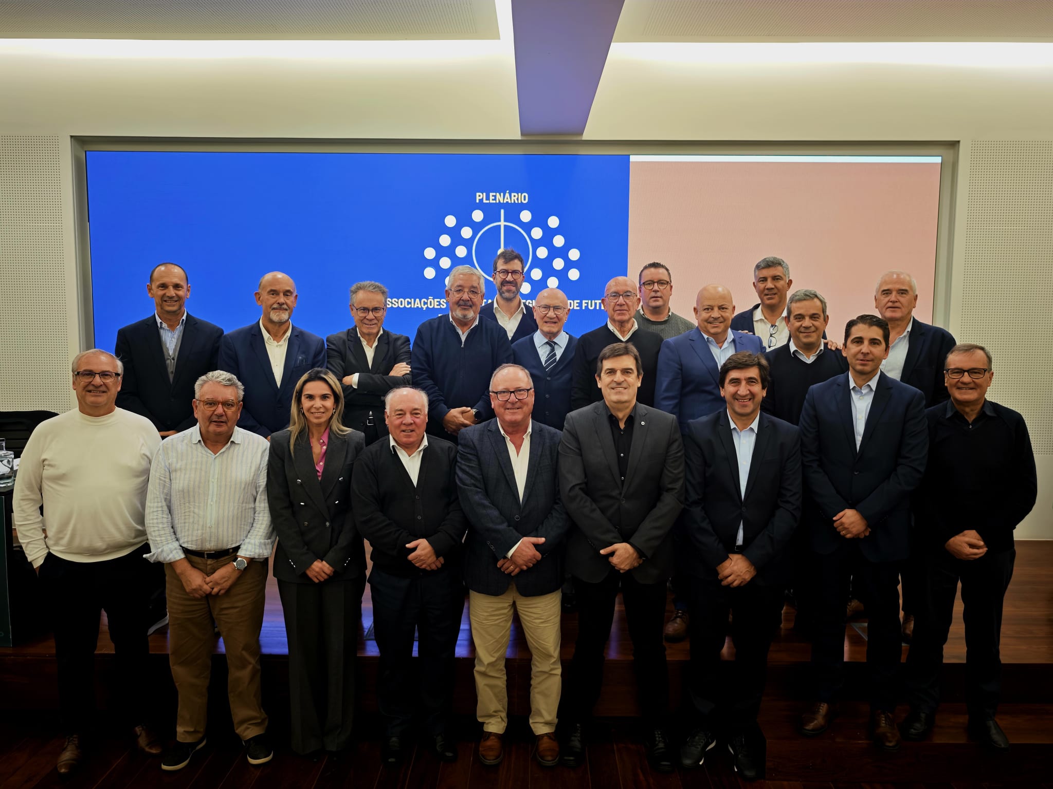 Associações Distritais e Regionais reuniram no Porto