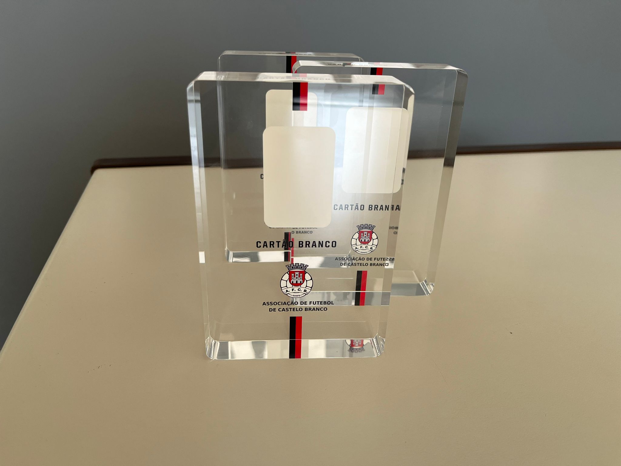 Associação de Futebol de Castelo Branco entrega troféu do Cartão Branco