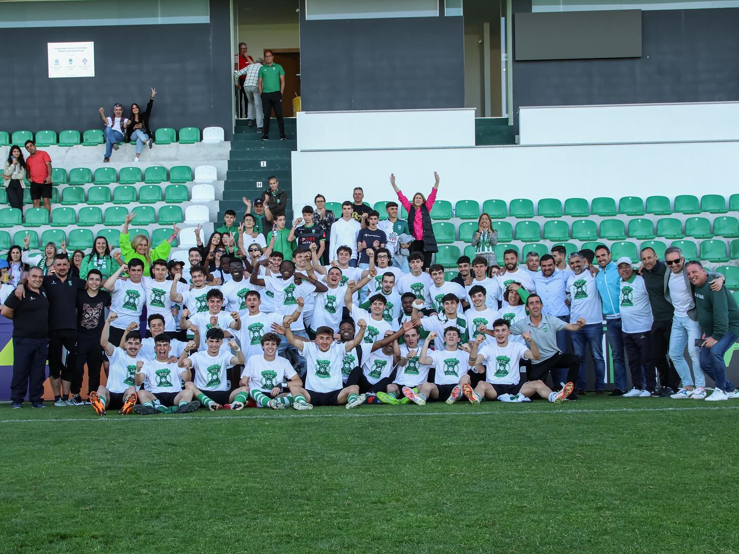 Futebol: Sporting Covilhã é Campeão Distrital Juniores