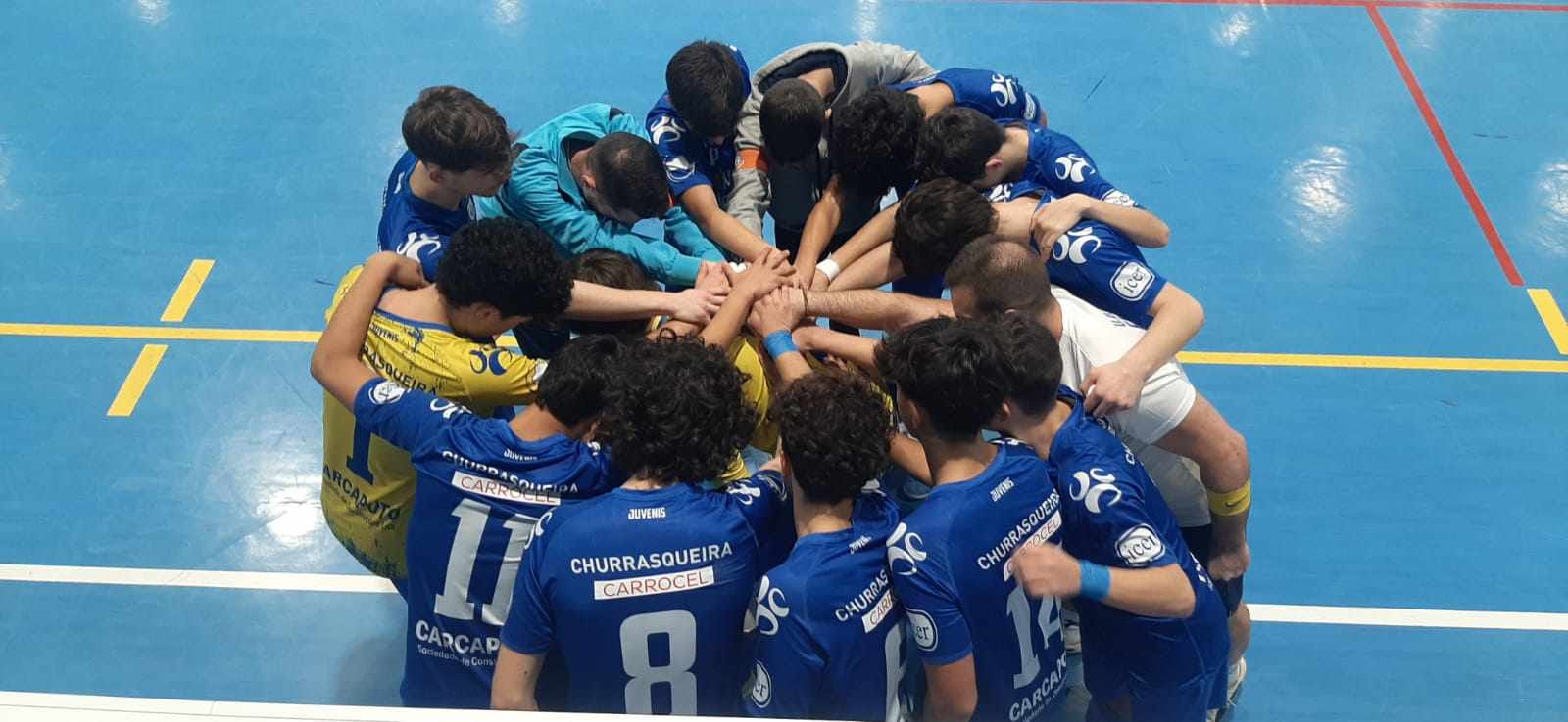 Futsal: UD Cariense conquista Torneio de Apuramento Juvenis